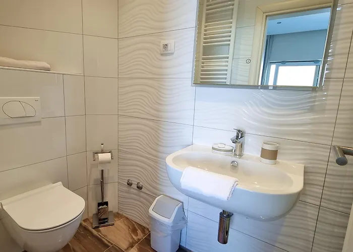 Manuela Pensionat 4*