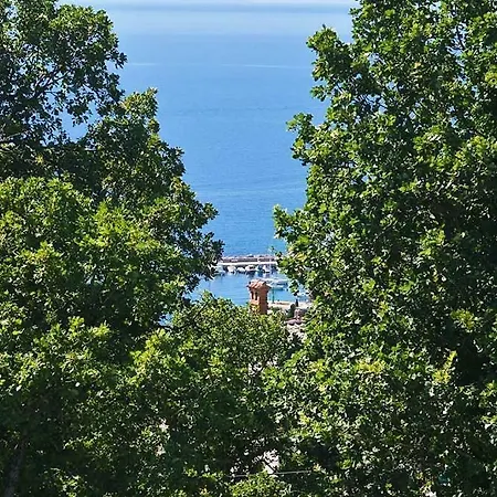 Manuela 게스트하우스 4*