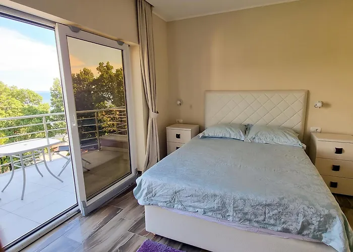 Гостевой дом Manuela Опатия