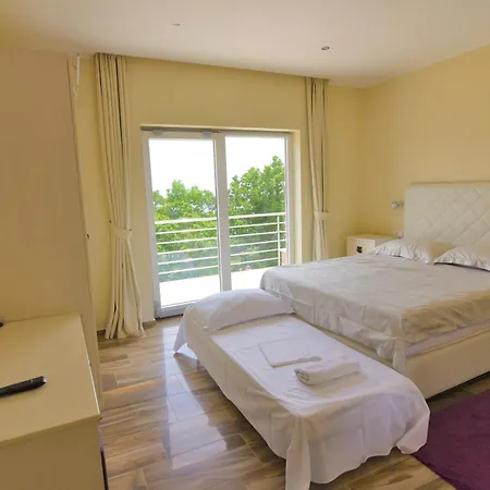 Maison d'hôtes Manuela 4*