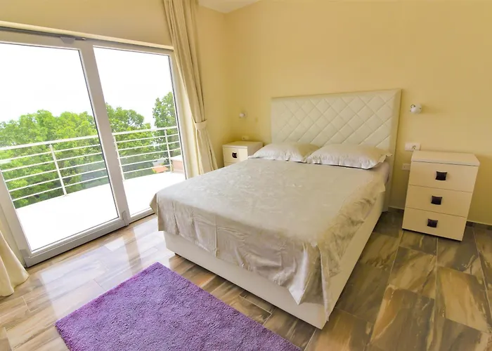 Manuela Affittacamere Abbazia